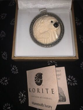 Vintage Korite Sterling Silver & Mammoth 🦫Beaver Brooch/Pendant
